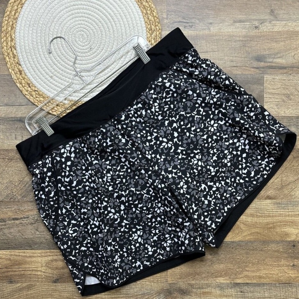 Lands Ends Black Print Swim Shorts Womens Size 18
